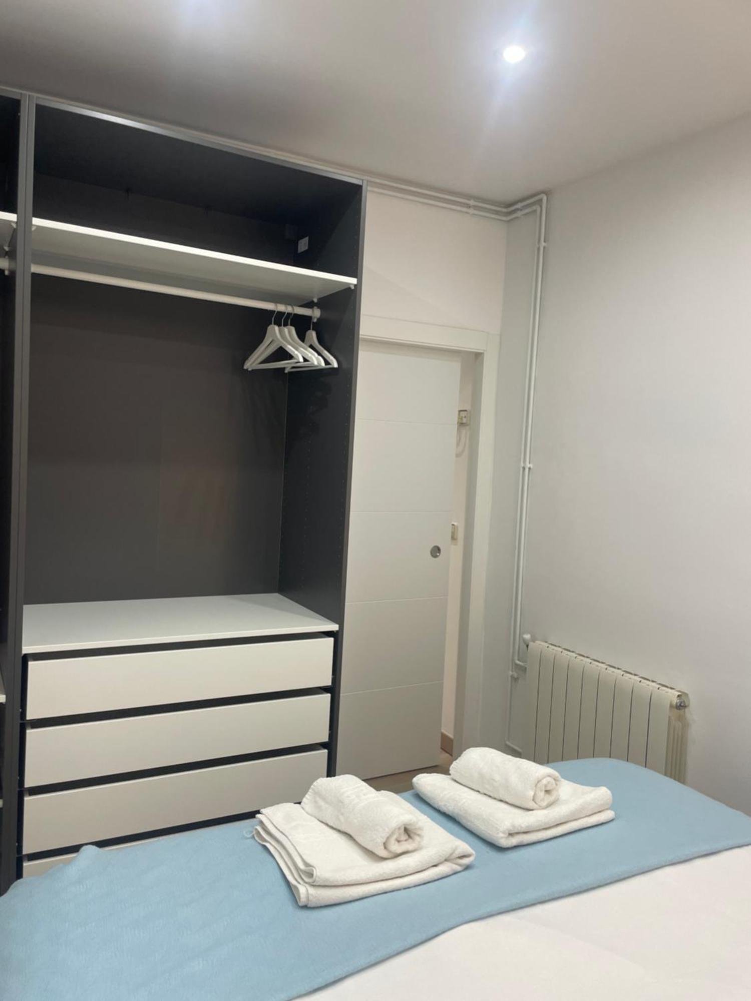 Apartamentos Barcelona - Iberia Εξωτερικό φωτογραφία