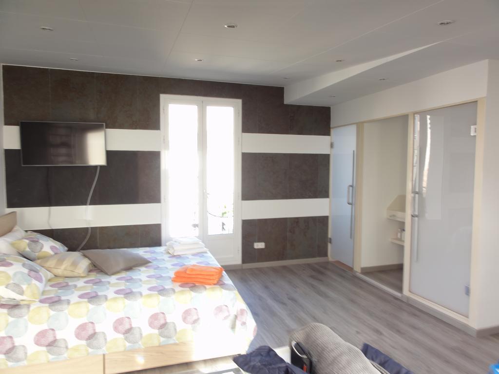 Apartamentos Barcelona - Iberia Εξωτερικό φωτογραφία